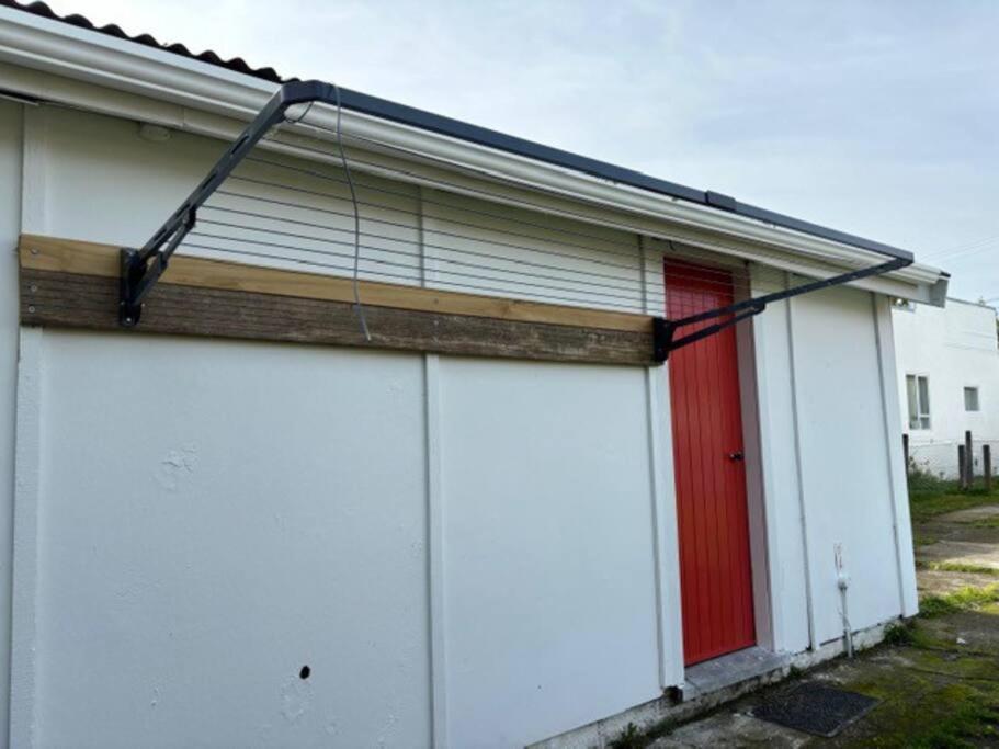 St James Lower Hutt Exterior foto
